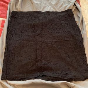 Black juniors pencil skirt size 7-9